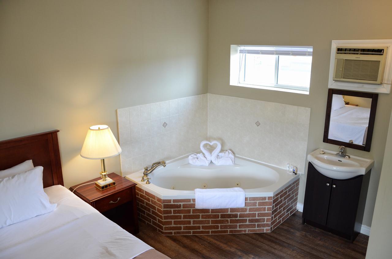 The Highlander Inn Niagara Falls Zewnętrze zdjęcie